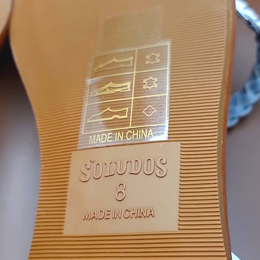 Soludos Madrid White Toe Ring Ankle Strap Sandals - Picture 6 of 12